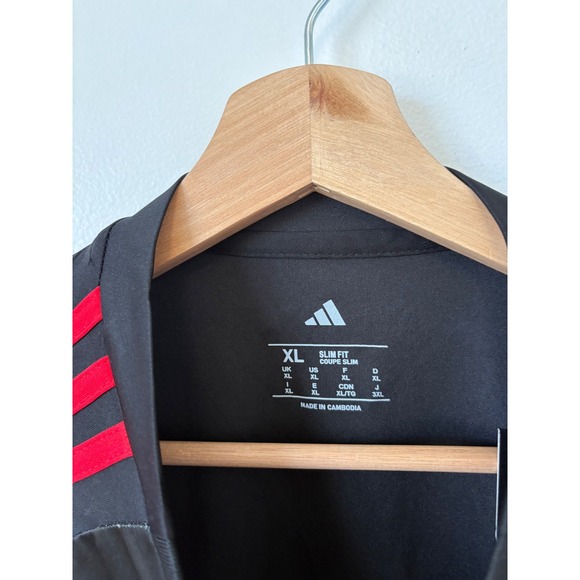 New United FC Adidas Jersey – Red & Black – XL Slim Fit - Picture 3 of 6